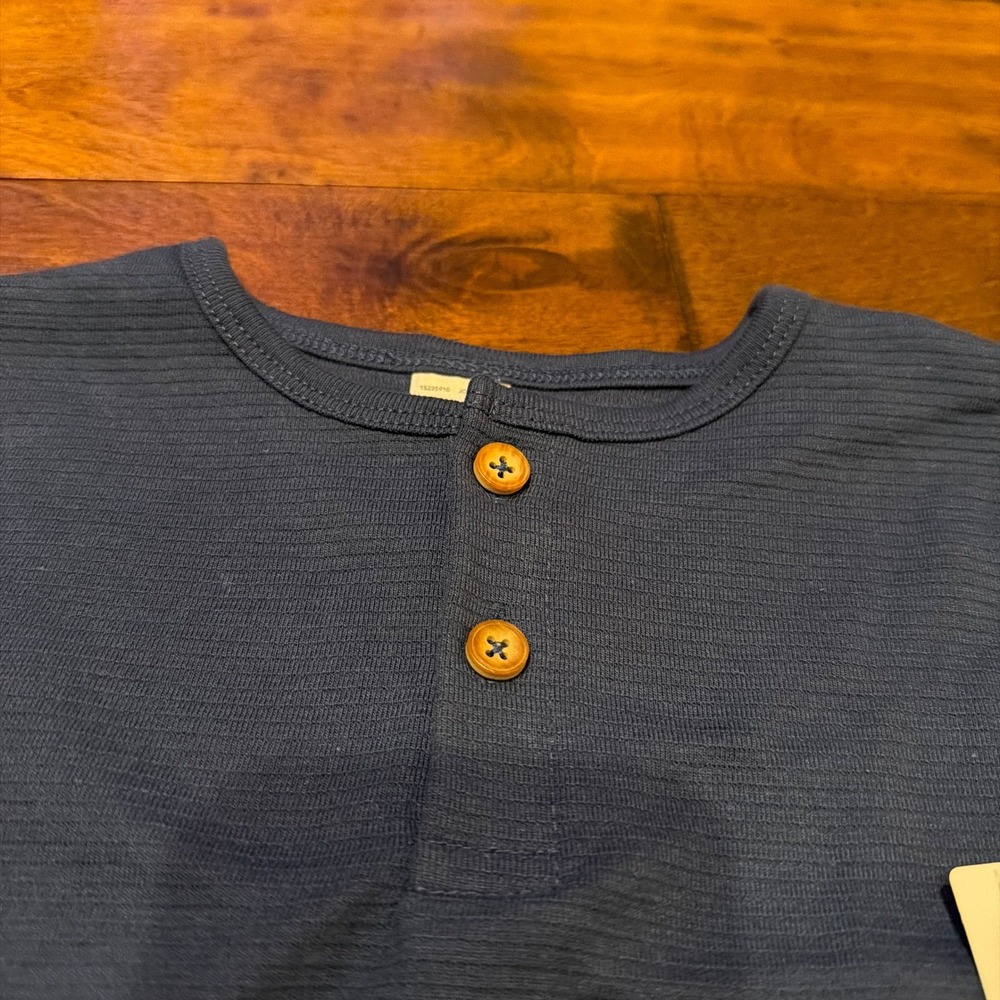 Carter's Boys Whale Print Outfit Shorts Henley Set Navy Blue Summer NEW 9 Months - Picture 4 of 6
